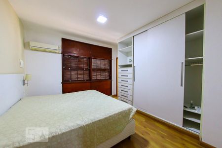 Casa à venda com 207m², 3 quartos e 4 vagas Casa à venda com 207m², 3 quartos e 4 vagasSuite 2