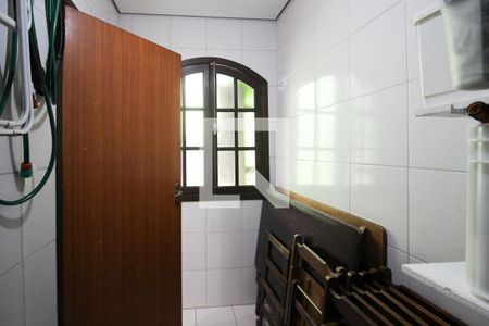 Casa à venda com 128m², 3 quartos e 2 vagas Casa à venda com 128m², 3 quartos e 2 vagasQuarto de Serviço