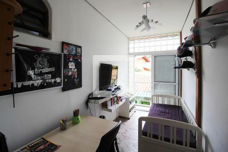 Casa à venda com 128m², 3 quartos e 2 vagas Casa à venda com 128m², 3 quartos e 2 vagasQuarto 3