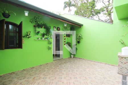 Casa à venda com 128m², 3 quartos e 2 vagas Casa à venda com 128m², 3 quartos e 2 vagasÁrea comum