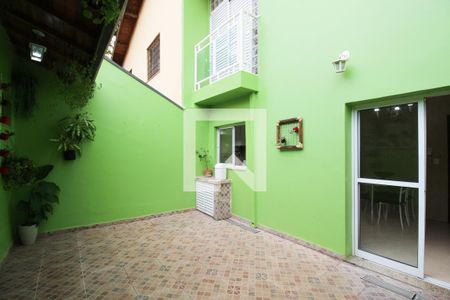 Casa à venda com 128m², 3 quartos e 2 vagas Casa à venda com 128m², 3 quartos e 2 vagasÁrea comum