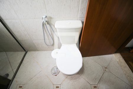 Casa à venda com 128m², 3 quartos e 2 vagas Casa à venda com 128m², 3 quartos e 2 vagasBanheiro