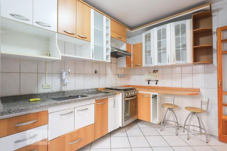Casa de condomínio à venda com 83m², 2 quartos e 2 vagas Casa de condomínio à venda com 83m², 2 quartos e 2 vagasCozinha