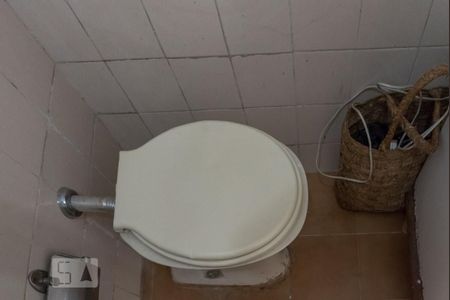 Apartamento à venda com 90m², 2 quartos e 1 vagaBanheiro social - 2º piso