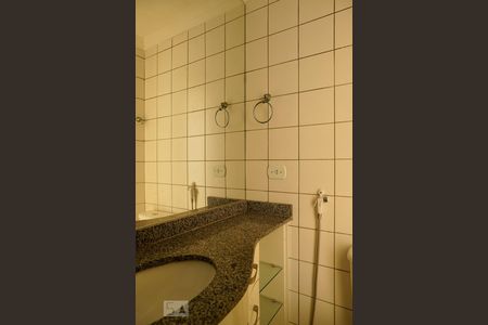 Apartamento para alugar com 60m², 2 quartos e 2 vagasBanheiro 2