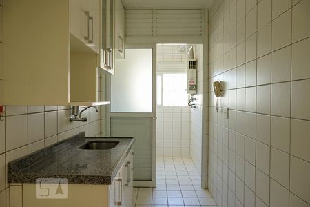 Apartamento para alugar com 60m², 2 quartos e 2 vagasCozinha