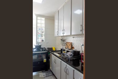 Apartamento para alugar com 68m², 2 quartos e 1 vaga Apartamento para alugar com 68m², 2 quartos e 1 vagaCozinha