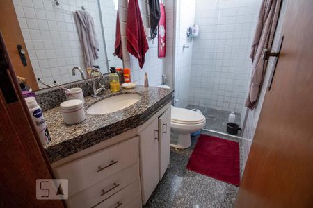 Apartamento para alugar com 360m², 4 quartos e 2 vagas Apartamento para alugar com 360m², 4 quartos e 2 vagasBanheiro Social