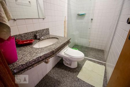 Apartamento para alugar com 360m², 4 quartos e 2 vagas Apartamento para alugar com 360m², 4 quartos e 2 vagasBanheiro Social