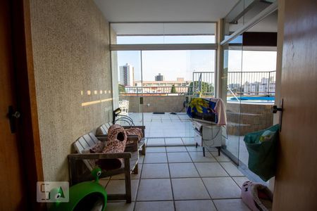 Apartamento para alugar com 360m², 4 quartos e 2 vagas Apartamento para alugar com 360m², 4 quartos e 2 vagasSala de Estar