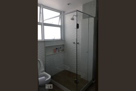 Apartamento à venda com 250m², 3 quartos e 1 vaga Apartamento à venda com 250m², 3 quartos e 1 vagaSuite