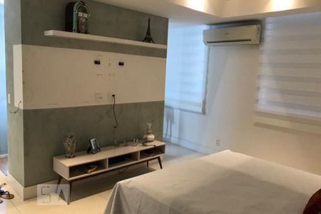 Apartamento à venda com 250m², 3 quartos e 1 vaga Apartamento à venda com 250m², 3 quartos e 1 vagaQuarto 3