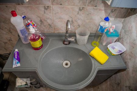 Casa à venda com 80m², 3 quartos e 1 vaga Casa à venda com 80m², 3 quartos e 1 vagaBanheiro Social