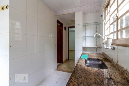 Casa à venda com 50m², 1 quarto e sem vaga Casa à venda com 50m², 1 quarto e sem vagaCozinha
