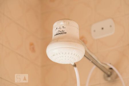 Casa à venda com 341m², 3 quartos e 2 vagas Casa à venda com 341m², 3 quartos e 2 vagasBanheiro de Serviço