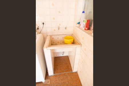 Casa à venda com 341m², 3 quartos e 2 vagas Casa à venda com 341m², 3 quartos e 2 vagasÁrea de Serviço