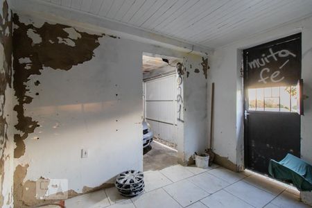 Casa à venda com 120m², 3 quartos e 1 vaga Casa à venda com 120m², 3 quartos e 1 vagaEntrada