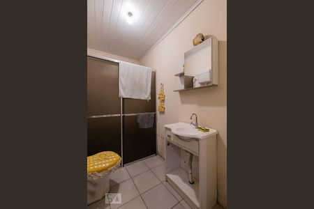 Casa à venda com 120m², 3 quartos e 1 vaga Casa à venda com 120m², 3 quartos e 1 vagaBanheiro da Suíte