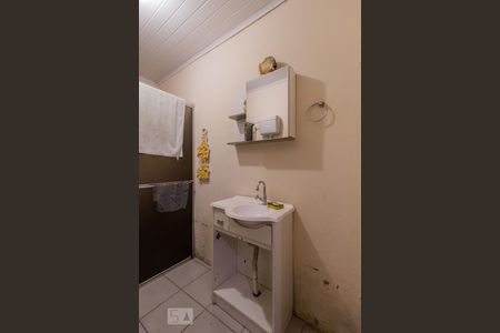 Casa à venda com 120m², 3 quartos e 1 vaga Casa à venda com 120m², 3 quartos e 1 vagaBanheiro da Suíte