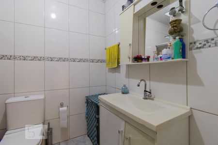 Casa à venda com 120m², 3 quartos e 1 vaga Casa à venda com 120m², 3 quartos e 1 vagaBanheiro