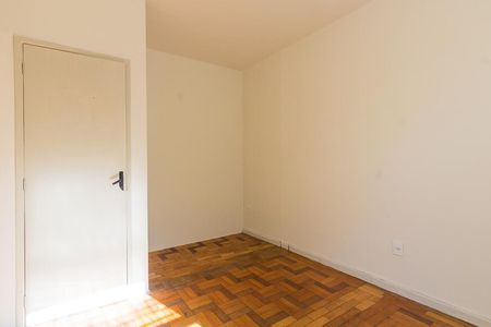 Quarto  de apartamento para alugar com 2 quartos, 75m² em Rio Branco, Porto Alegre