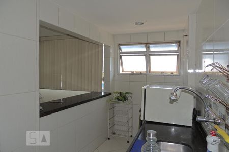 Apartamento para alugar com 98m², 3 quartos e 1 vaga Apartamento para alugar com 98m², 3 quartos e 1 vagaCozinha
