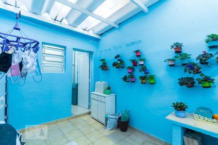 Casa à venda com 108m², 2 quartos e 1 vagaÁrea de Serviço