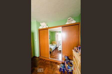 Casa à venda com 220m², 6 quartos e 8 vagas Casa à venda com 220m², 6 quartos e 8 vagasSuíte 2