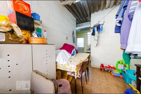 Casa à venda com 220m², 6 quartos e 8 vagas Casa à venda com 220m², 6 quartos e 8 vagasÁrea