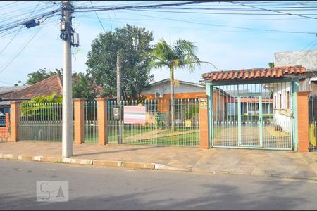 Casa à venda com 1000m², 4 quartos e 2 vagasFachada