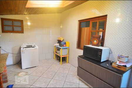 Casa à venda com 1000m², 4 quartos e 2 vagasÁrea de serviço casa 2