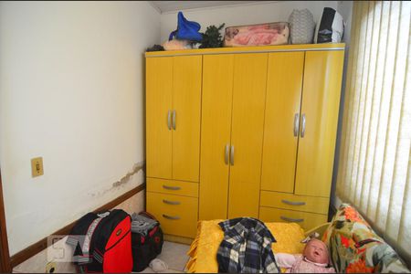 Casa à venda com 1000m², 4 quartos e 2 vagasQuarto 2 casa 1