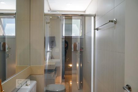 Apartamento à venda com 76m², 3 quartos e 2 vagas Apartamento à venda com 76m², 3 quartos e 2 vagasBanheiro 2