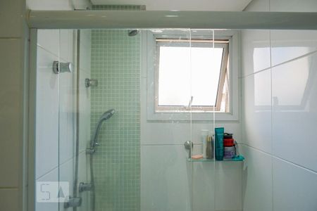 Apartamento à venda com 76m², 3 quartos e 2 vagas Apartamento à venda com 76m², 3 quartos e 2 vagasBanheiro da Suíte
