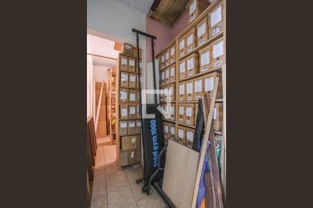 Casa à venda com 300m², 3 quartos e 2 vagasDepósito