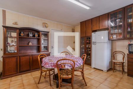 Casa à venda com 300m², 3 quartos e 2 vagasCozinha