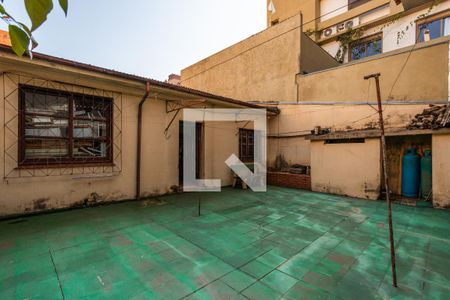 Casa à venda com 300m², 3 quartos e 2 vagasQuintal