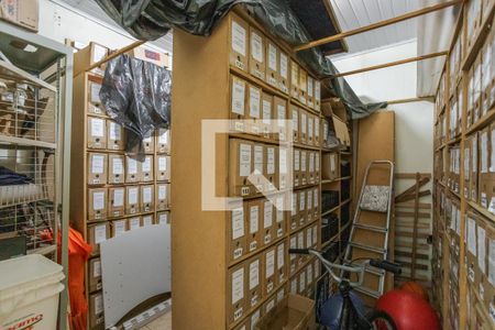 Casa à venda com 300m², 3 quartos e 2 vagasDepósito