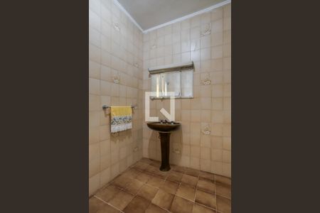 Casa à venda com 300m², 3 quartos e 2 vagasBanheiro Social