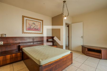 Casa à venda com 300m², 3 quartos e 2 vagasSuíte