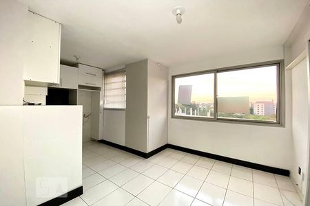 Sala de apartamento para alugar com 1 quarto, 27m² em Centro, São Leopoldo