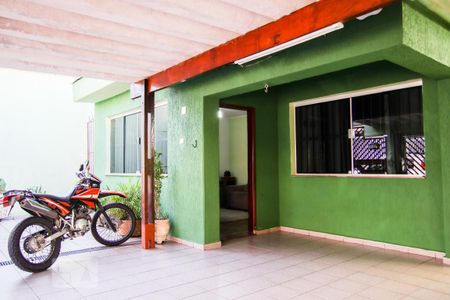 Casa à venda com 150m², 2 quartos e 4 vagasGaragem