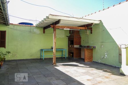 Casa à venda com 150m², 2 quartos e 4 vagasQuintal