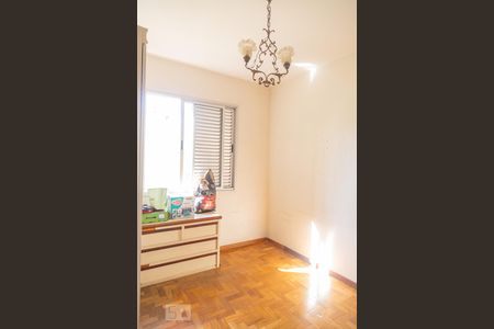 Apartamento à venda com 160m², 4 quartos e 1 vagaQuarto 3 