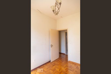 Apartamento à venda com 160m², 4 quartos e 1 vagaQuarto 3 