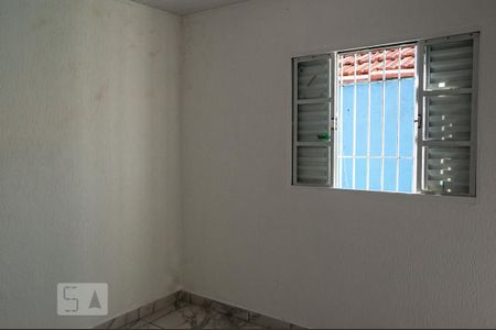 Quarto de casa à venda com 1 quarto, 80m² em Vila Carmem, São Paulo