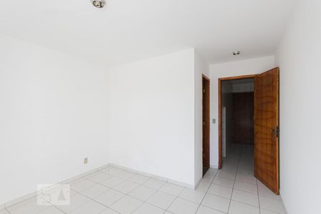Sala/Quarto de apartamento para alugar com 1 quarto, 40m² em Curicica, Rio de Janeiro