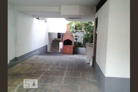 Apartamento à venda com 65m², 2 quartos e 1 vaga Apartamento à venda com 65m², 2 quartos e 1 vagaÁrea comum - Churrasqueira