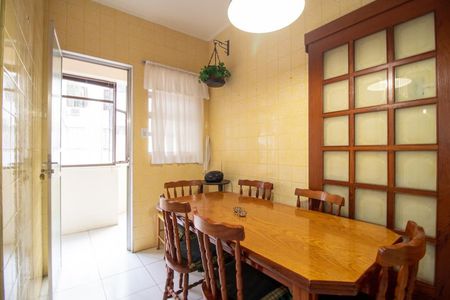 Apartamento à venda com 163m², 3 quartos e sem vagaCozinha