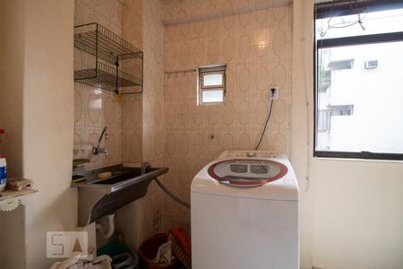 Apartamento à venda com 163m², 3 quartos e sem vagaÁrea de Serviço